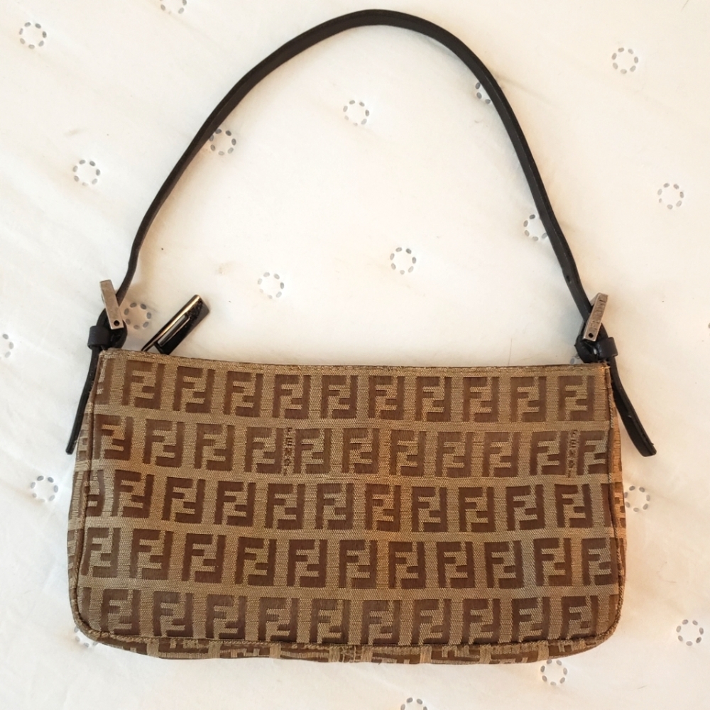 Fendi pochette